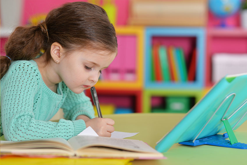 Tecnología en el Aula: Clave para Aprovecharla sin Distraer a los Niños