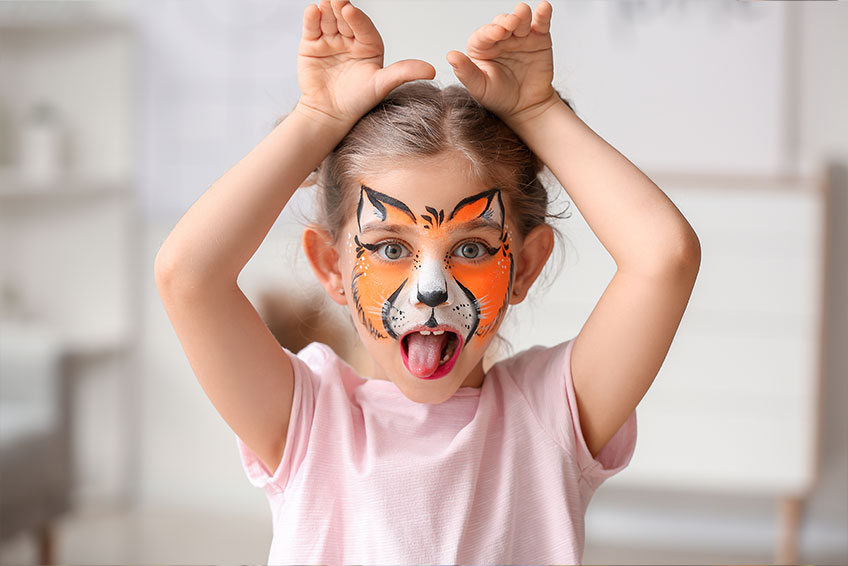 5 diseños con crayones pintacaras para pequeños en el Día del Niño